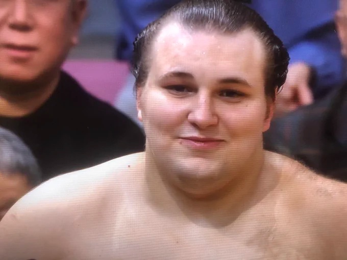 аонішікі - переможець